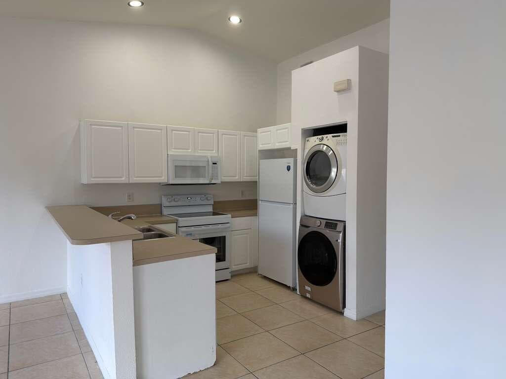 3842 SW 48TH Avenue, Hollywood, FL 33023 — zdjęcie 4