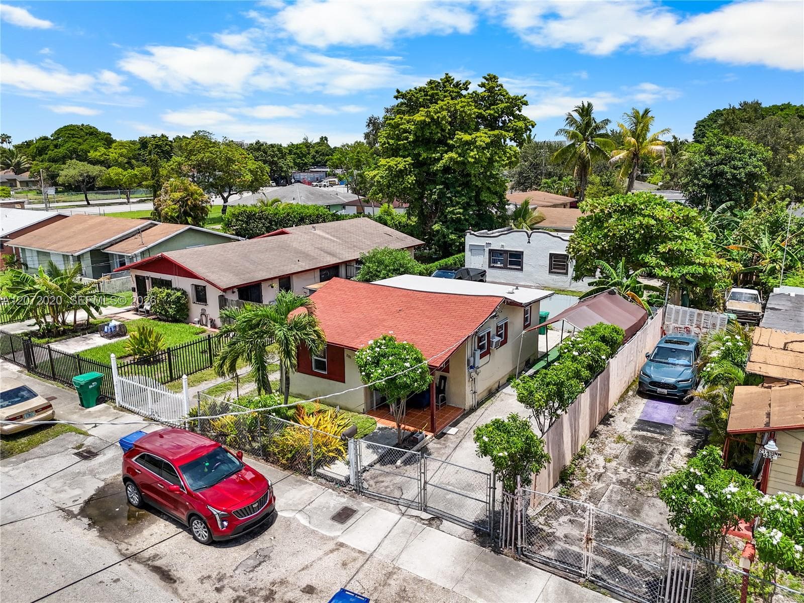 2151 NW 42nd St, Miami, FL 33142