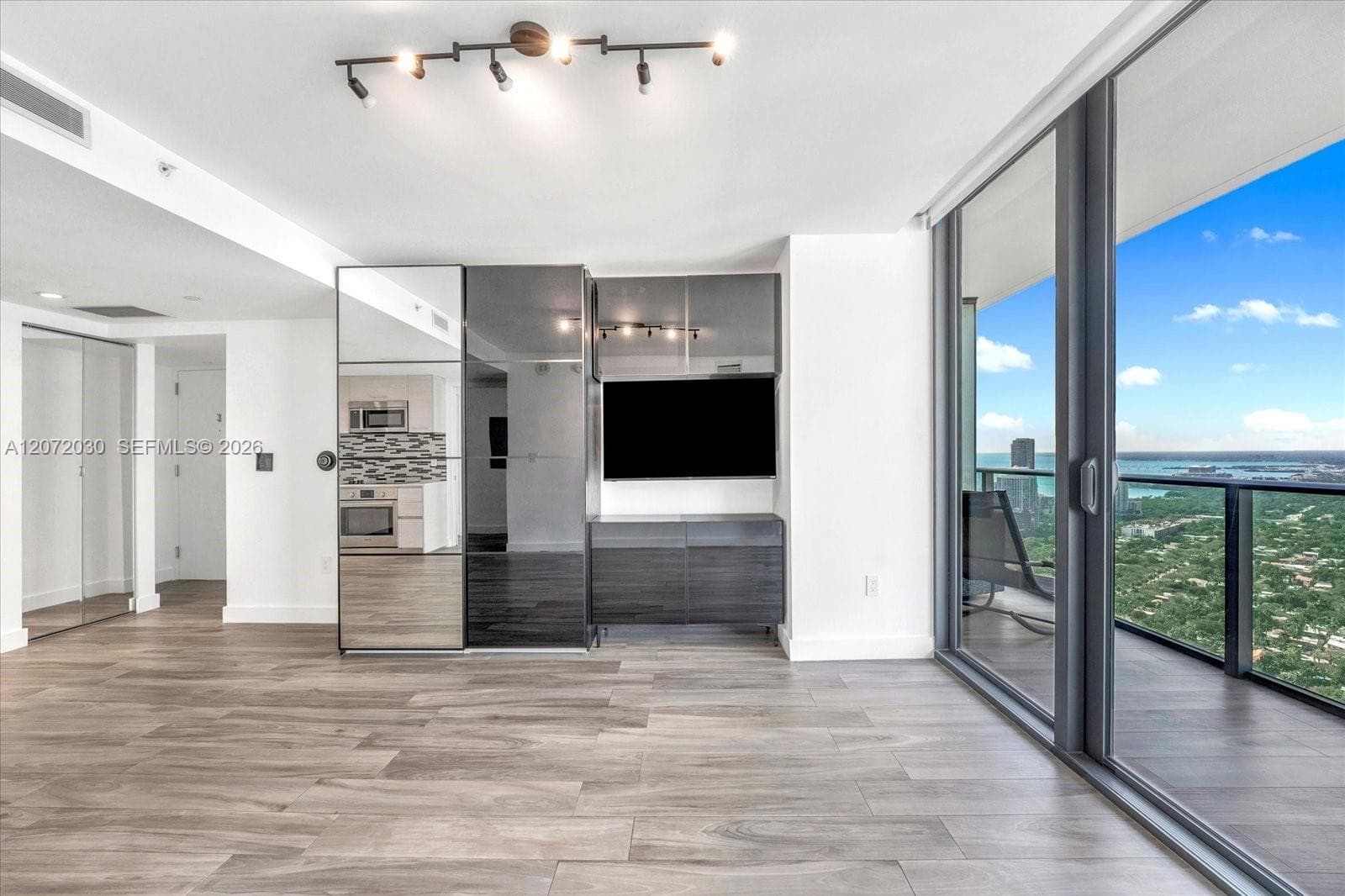 1300 S Miami Ave # 4807, Miami, FL 33130 — zdjęcie 3