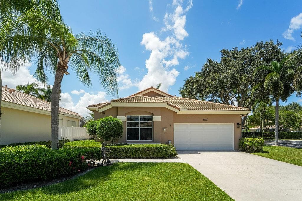 8213 QUAIL MEADOW Trace, West Palm Beach, FL 33412