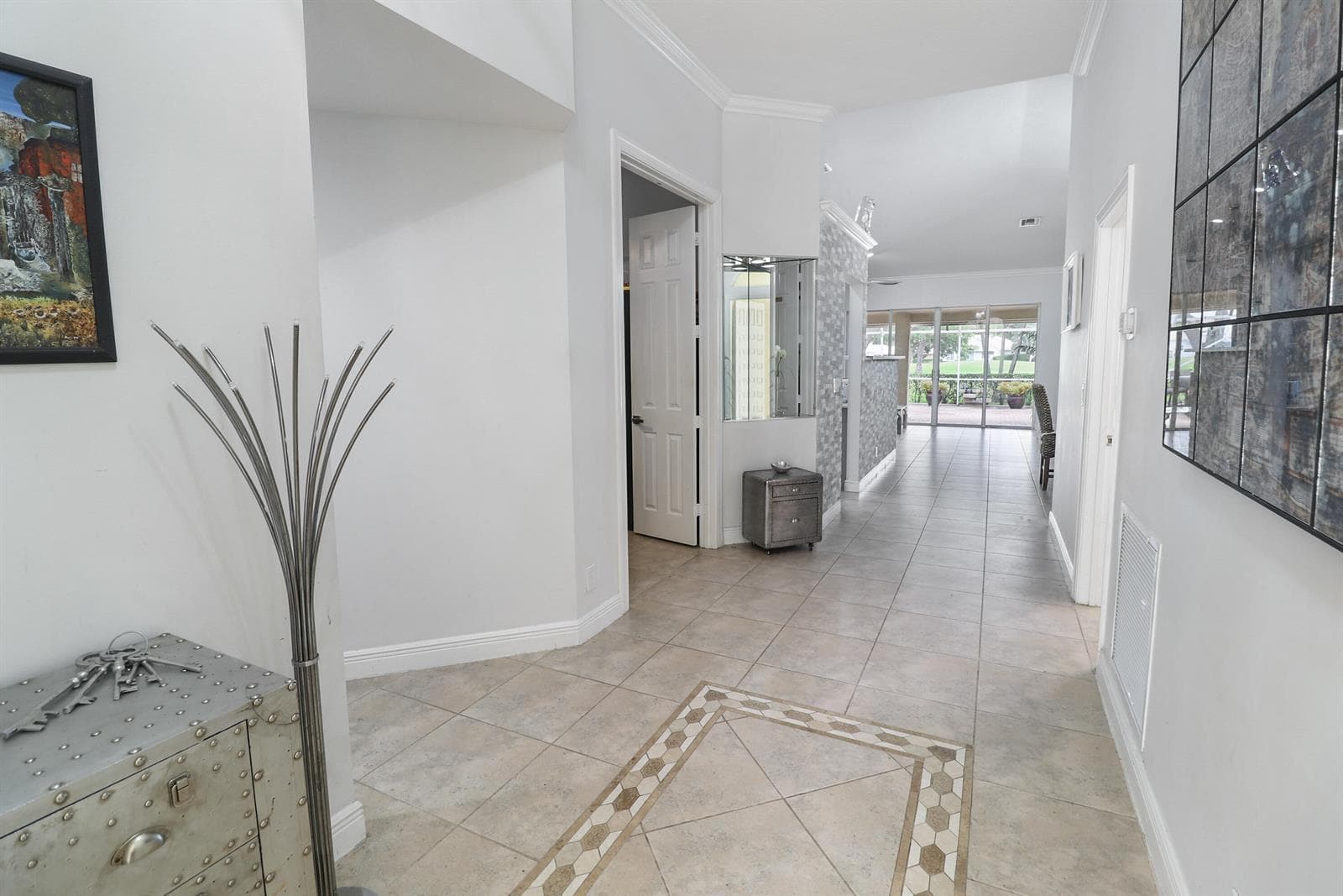 5671 S FOUNTAINS Drive S, Lake Worth, FL 33467 — zdjęcie 3