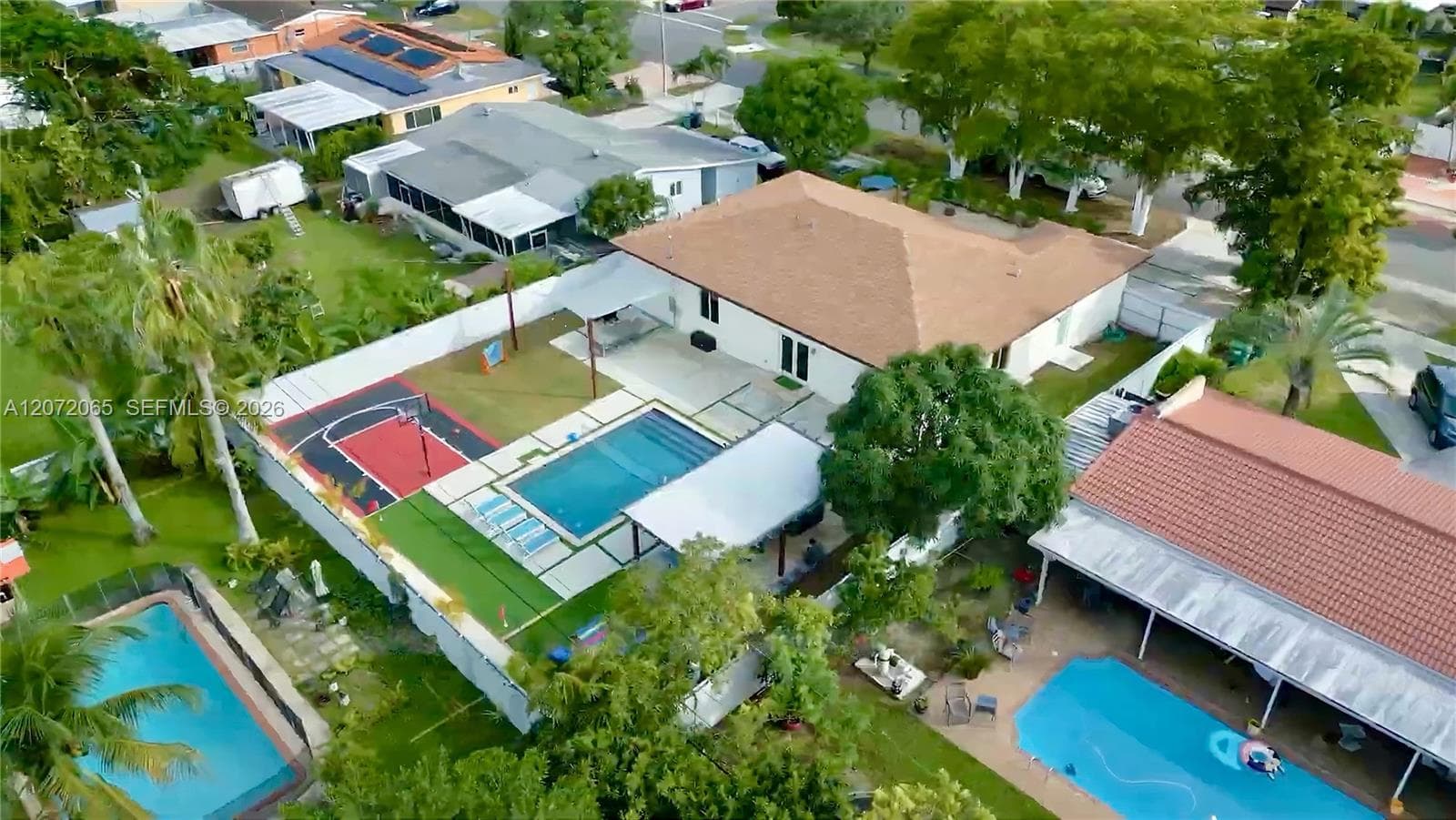 10245 SW 212th St, Cutler Bay, FL 33189 — zdjęcie 2
