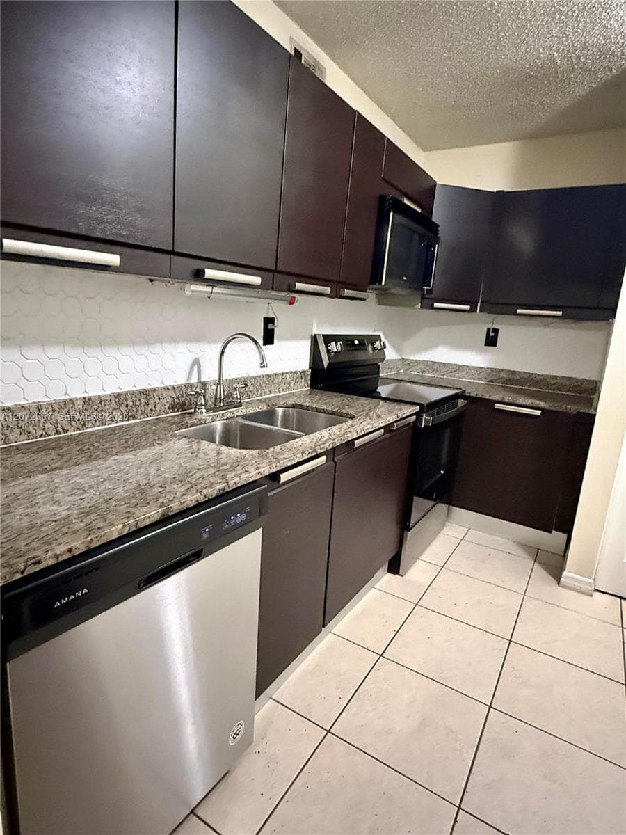 11225 Royal Palm Blvd # 11225, Coral Springs, FL 33065 — zdjęcie 2