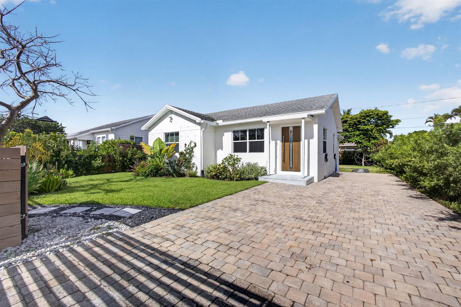 1309 N PALMWAY, FL 33460 — zdjęcie 2