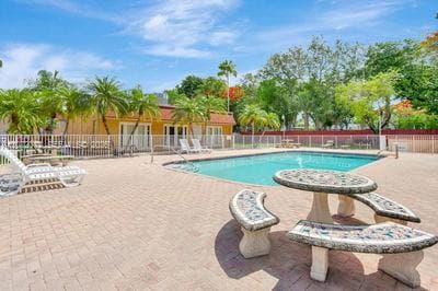 9972 SW 88th St # 1128, Miami, FL 33176