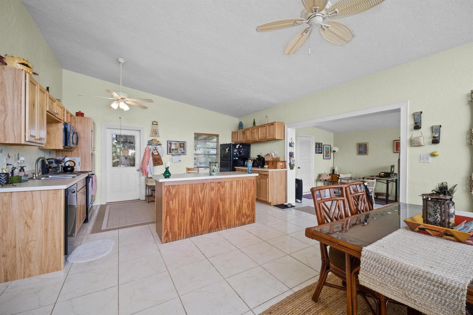 642 W OCEAN, Boynton Beach, FL 33426 — zdjęcie 3