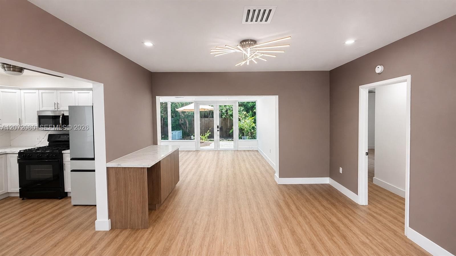 8819 Dickens Ave, Surfside, FL 33154 — zdjęcie 5