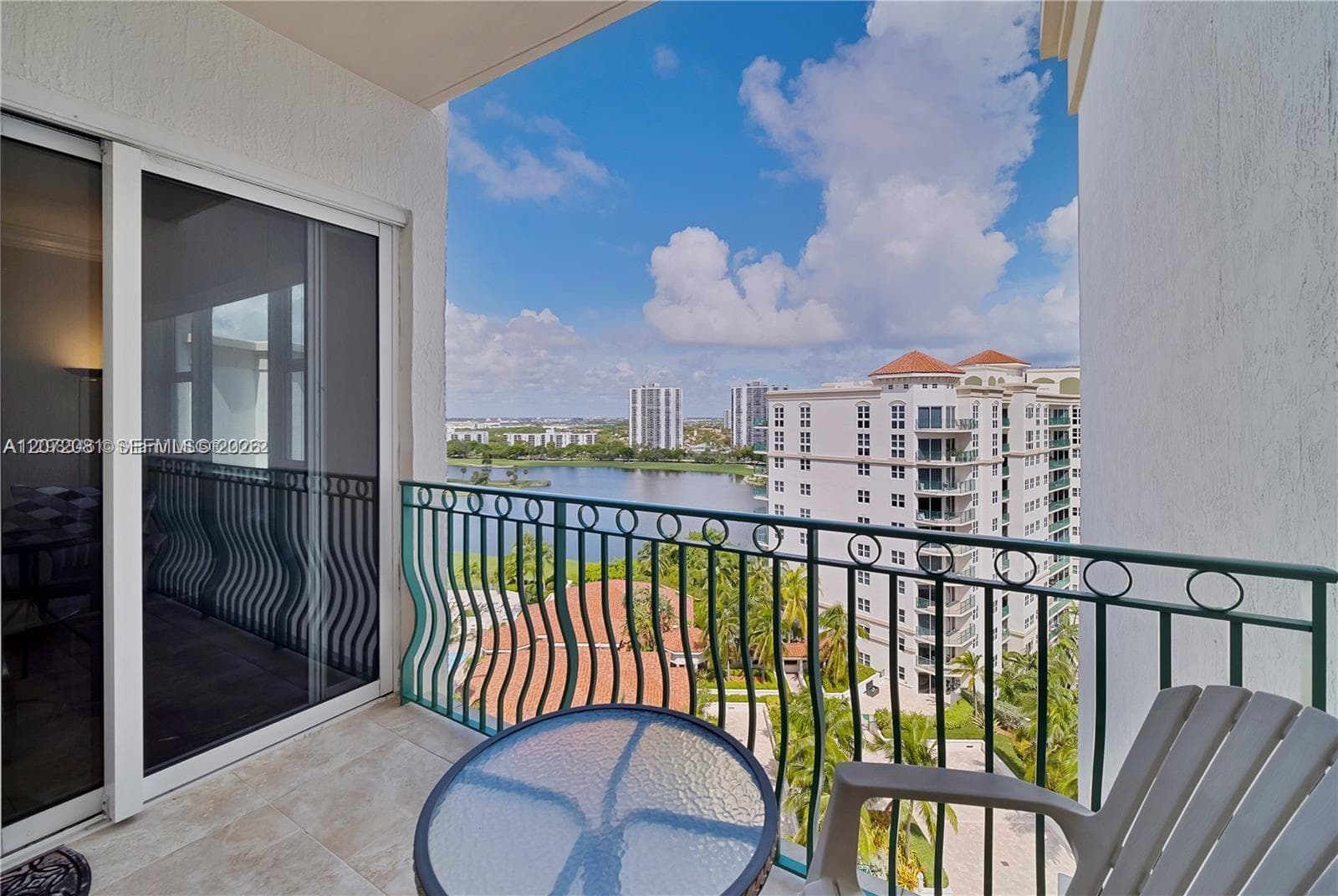 19900 E Country Club Dr # TS18, Aventura, FL 33180
