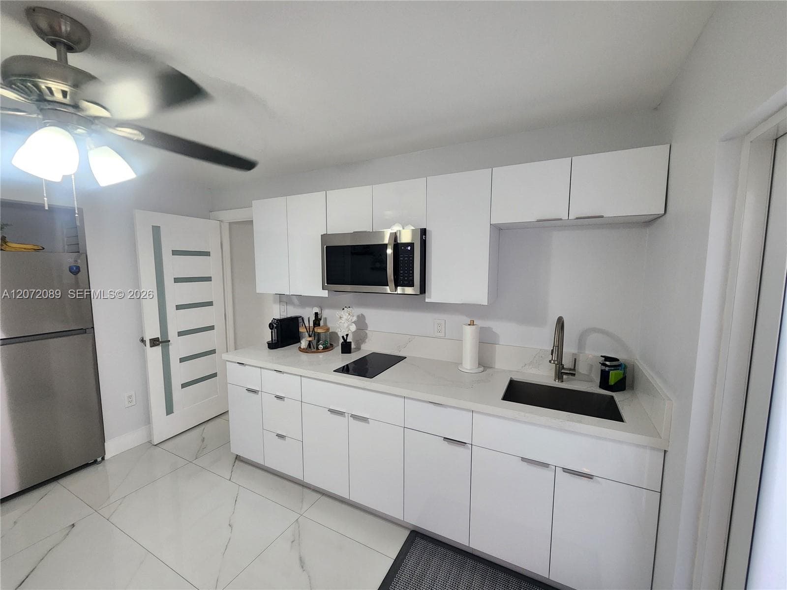 98XX NW 122nd Ter # APT1, Hialeah Gardens, FL 33018 — zdjęcie 2