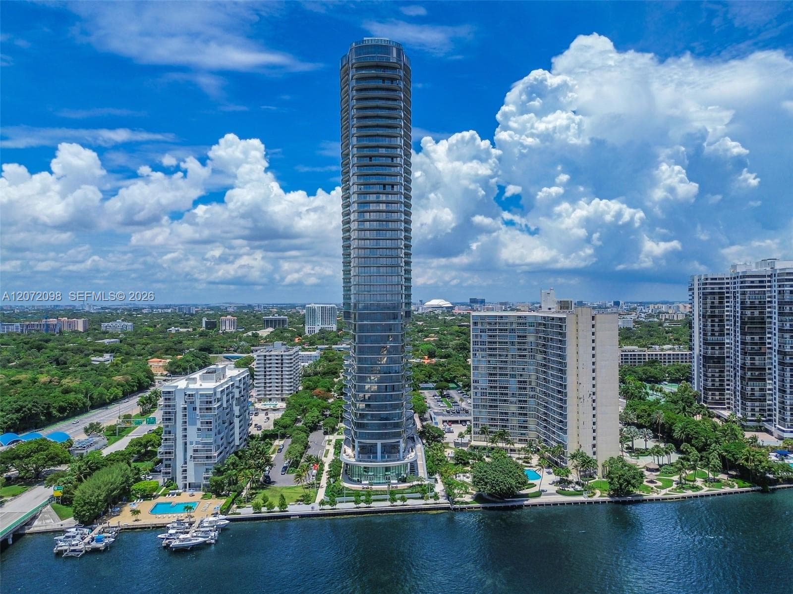 175 SE 25 Road # PH4301, Miami, FL 33129 — zdjęcie 2