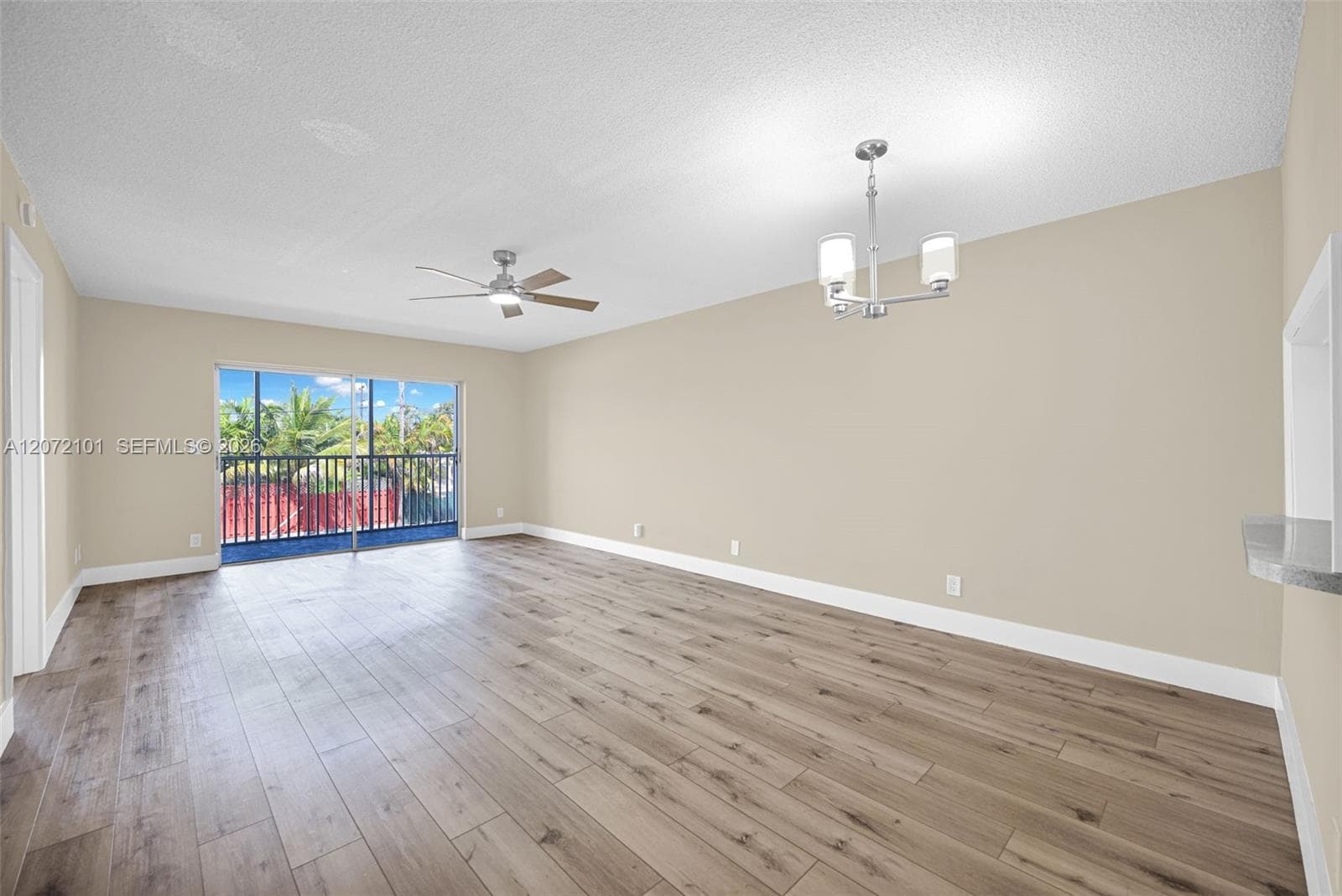 215 SE 3rd Ave # 206B, Hallandale Beach, FL 33009 — zdjęcie 4