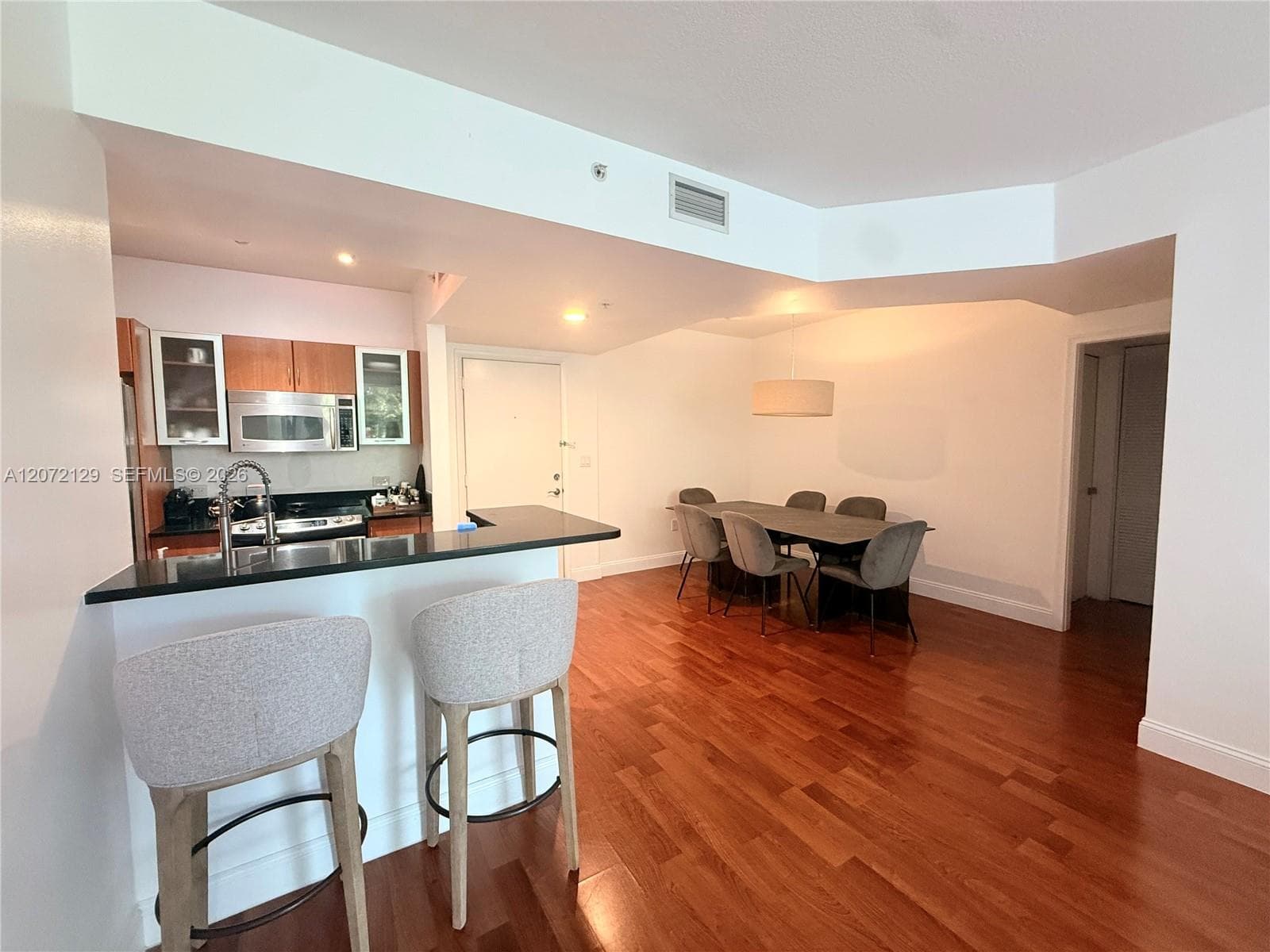 2775 NE 187th St # 313, Aventura, FL 33180