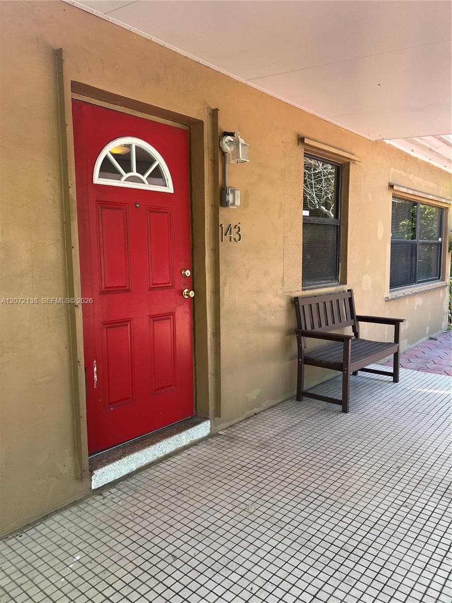 143 SW 22nd Ter, Fort Lauderdale, FL 33312 — zdjęcie 3