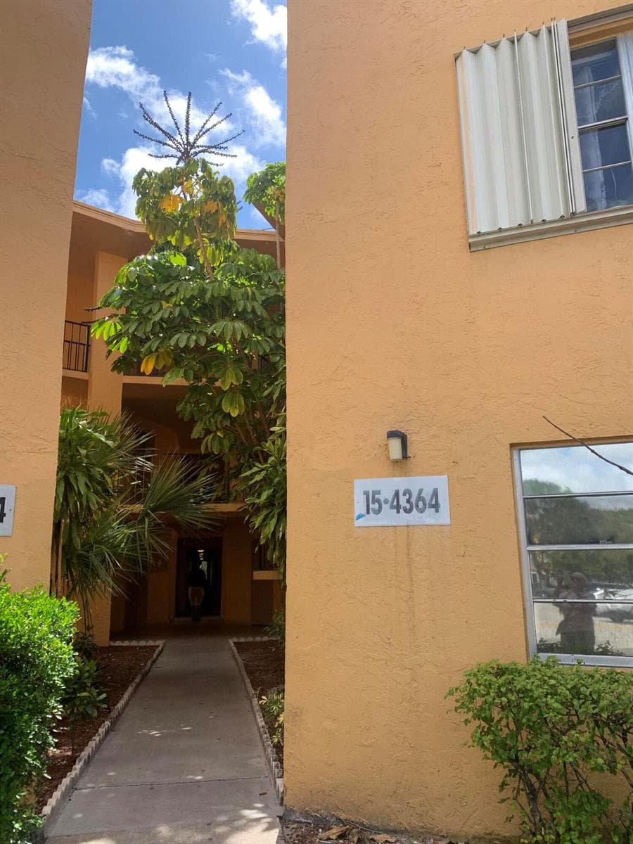 4364 NW 9TH Avenue # 15-3B, Deerfield Beach, FL 33064