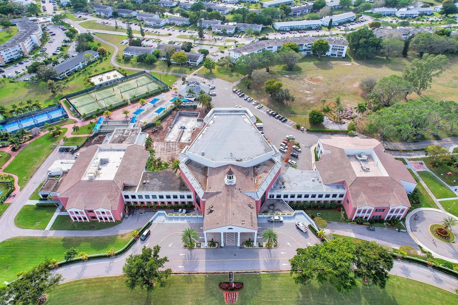 1056 CAMBRIDGE C, Deerfield Beach, FL 33442 — zdjęcie 2