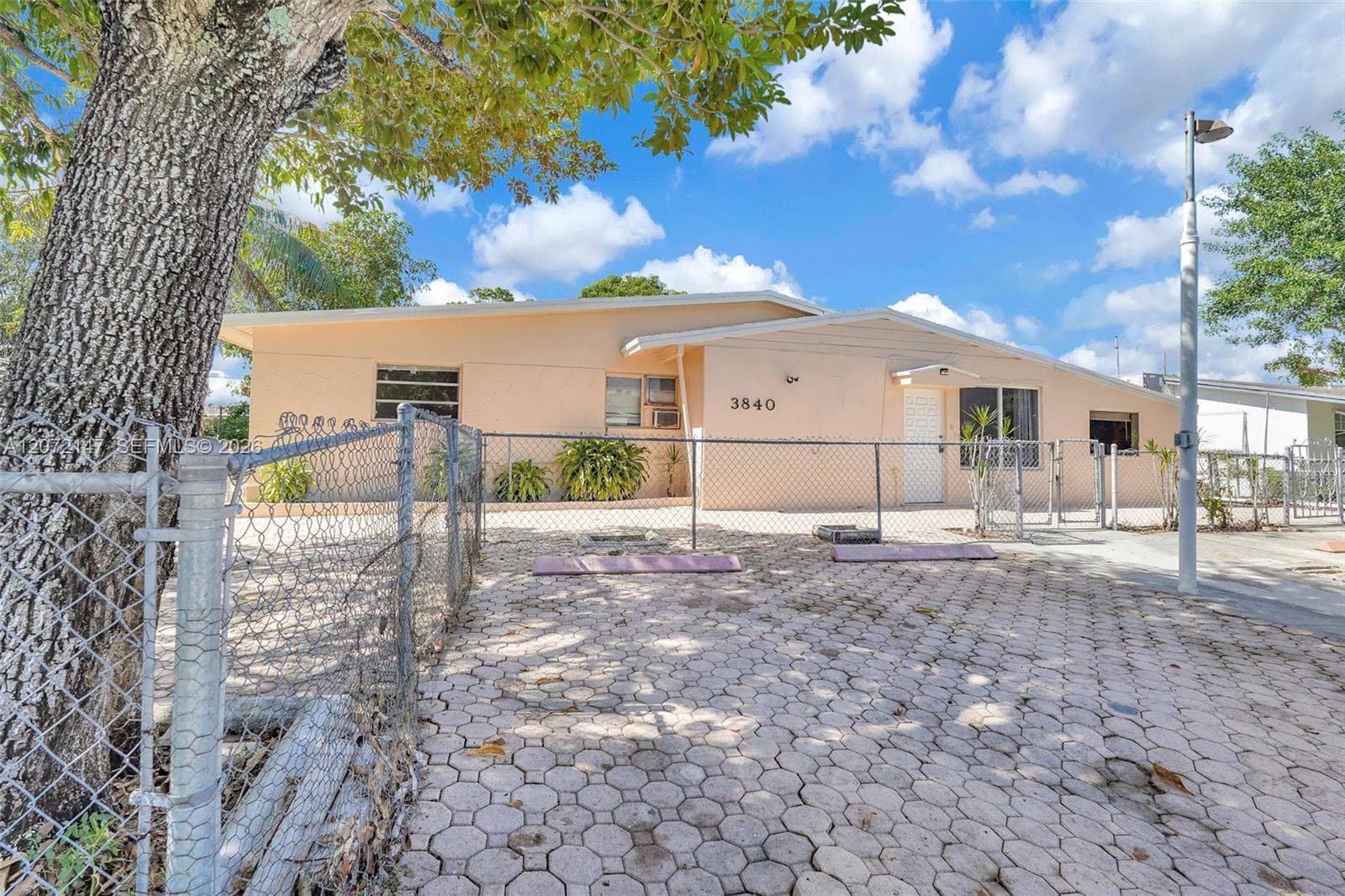 3840 SW 31st Ct, West Park, FL 33023 — zdjęcie 5