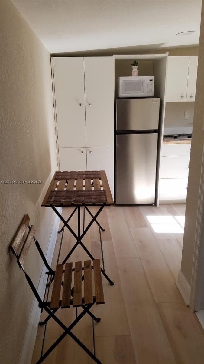 15290 SW 117 terrace # 1, Miami, FL 33196