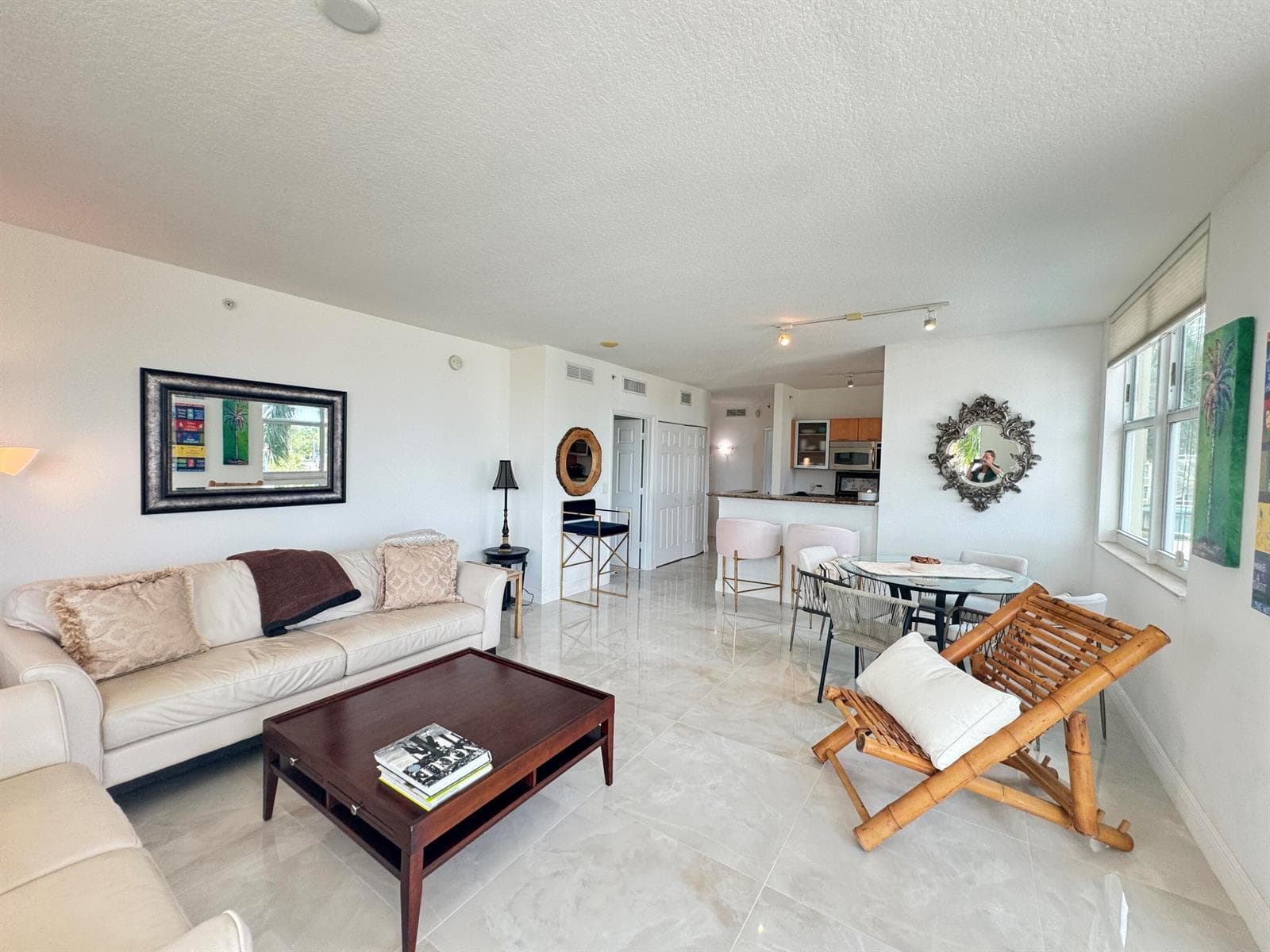 100 NE 6th Street # 307, Boynton Beach, FL 33435