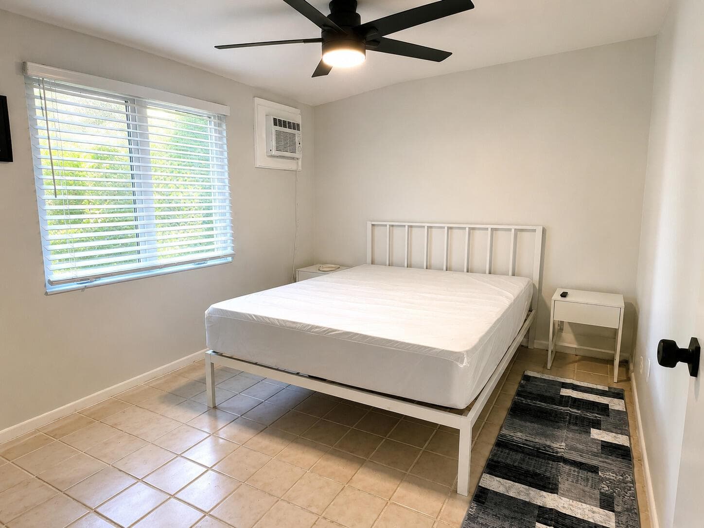 1716 NE 17TH Way, Fort Lauderdale, FL 33305 — zdjęcie 3