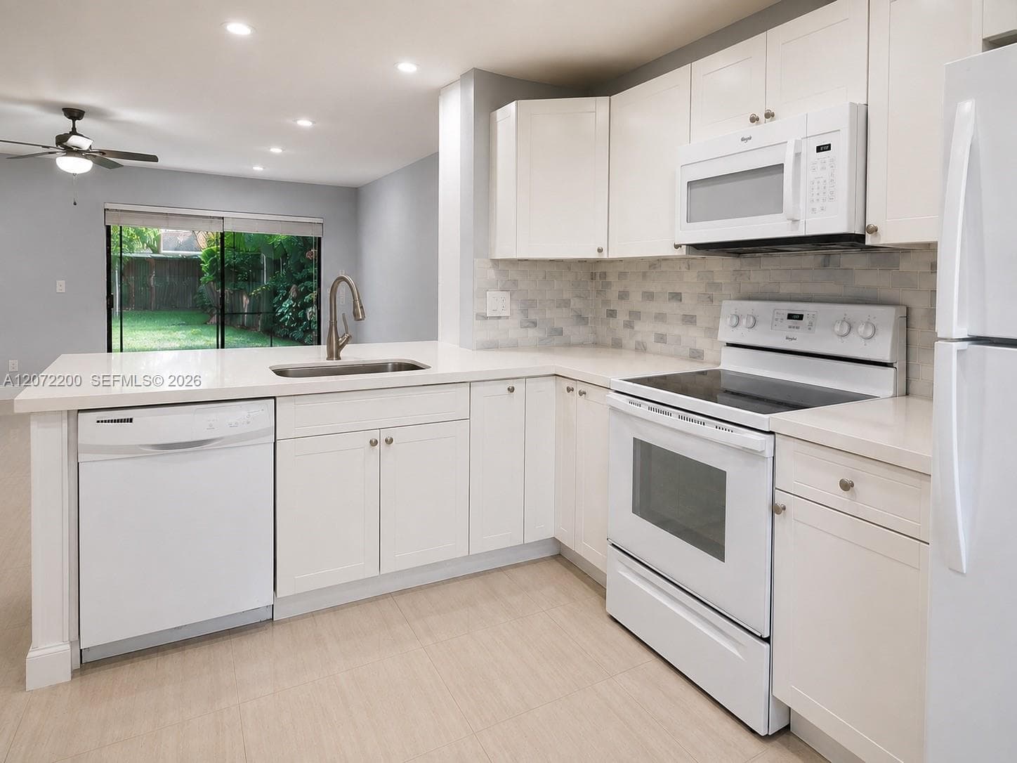 510 NW 103rd Ter, Pembroke Pines, FL 33026 — zdjęcie 5