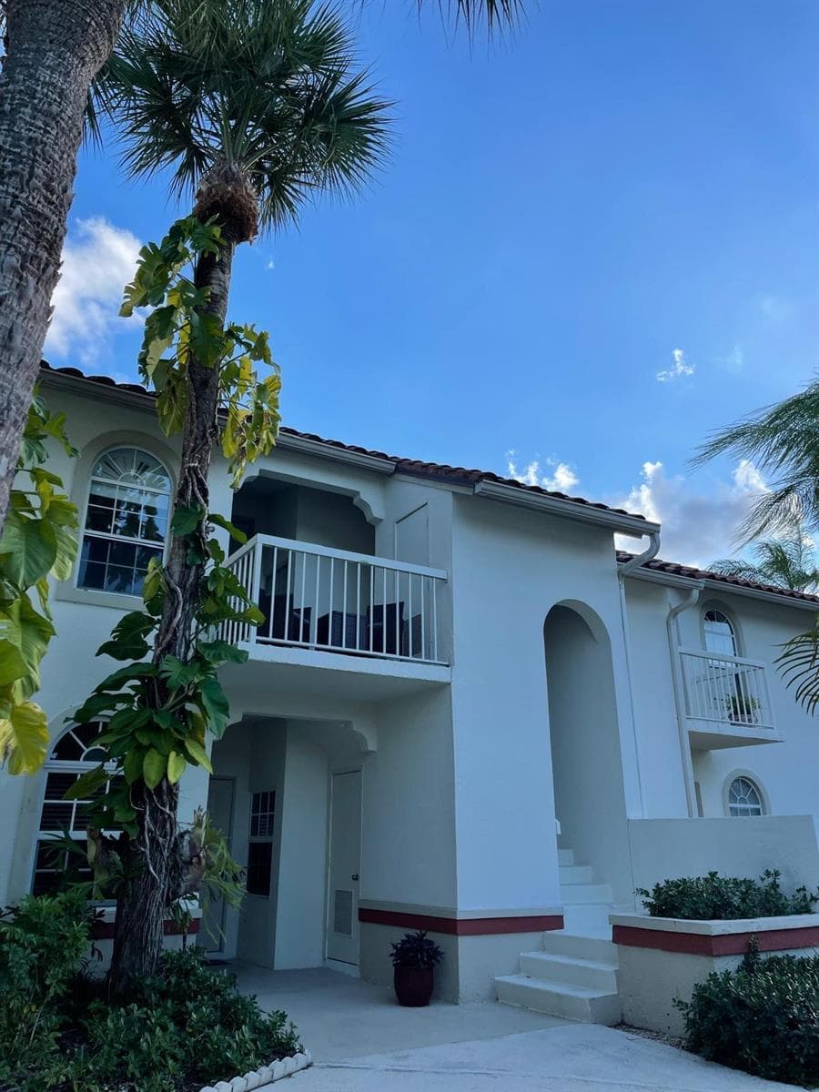 209 CYPRESS POINT Drive, Palm Beach Gardens, FL 33418