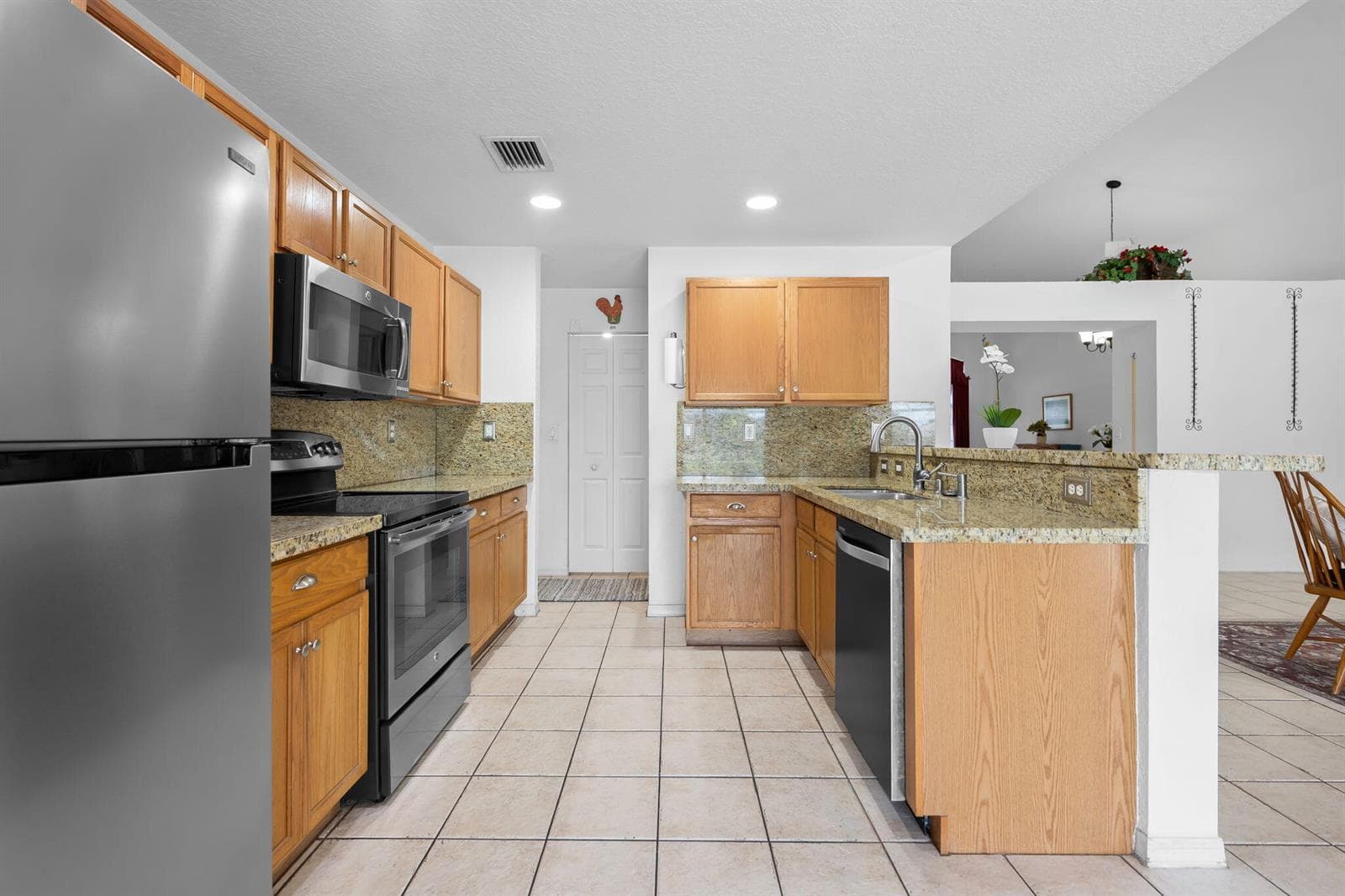 5331 NW 110TH Avenue, Doral, FL 33178 — zdjęcie 5