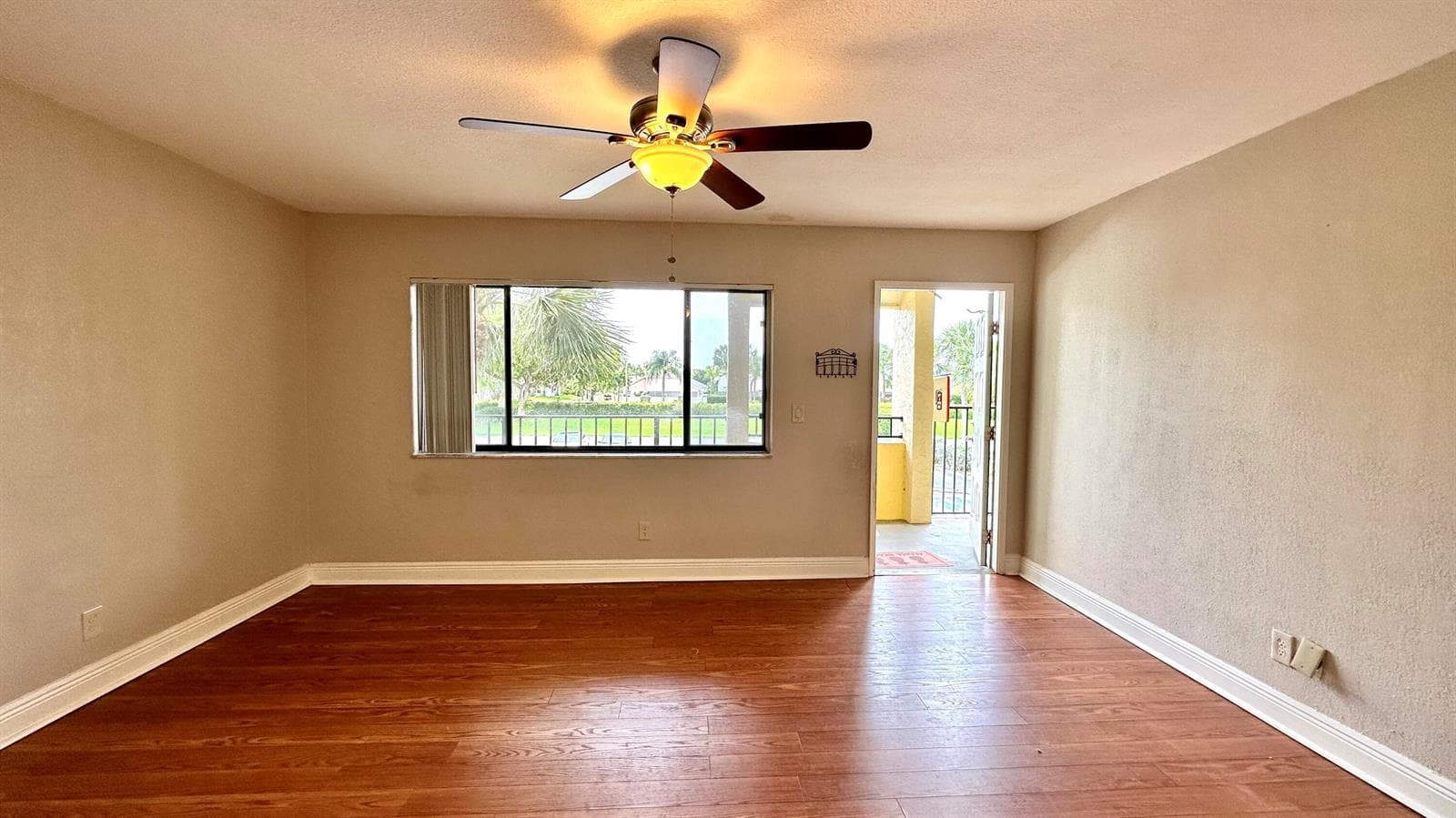 1632 Meadows Circle W, Boynton Beach, FL 33436 — zdjęcie 3