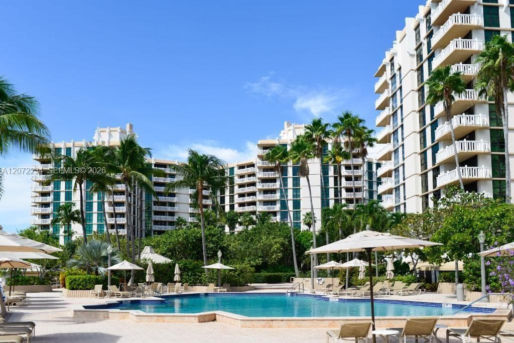 1121 Crandon Blvd # D206, Key Biscayne, FL 33149 — zdjęcie 2