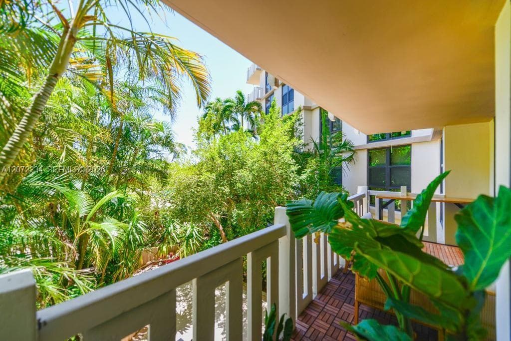 1121 Crandon Blvd # D206, Key Biscayne, FL 33149 — zdjęcie 5