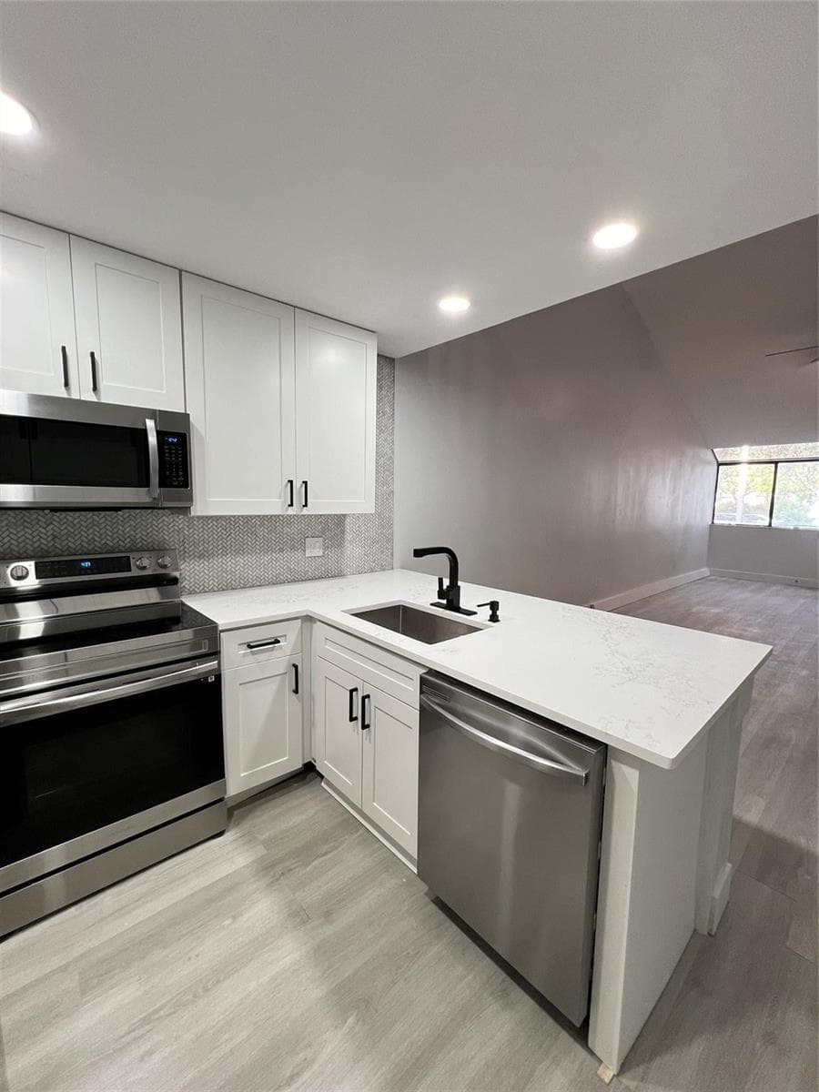 2033 Winners Circle, North Lauderdale, FL 33068 — zdjęcie 5