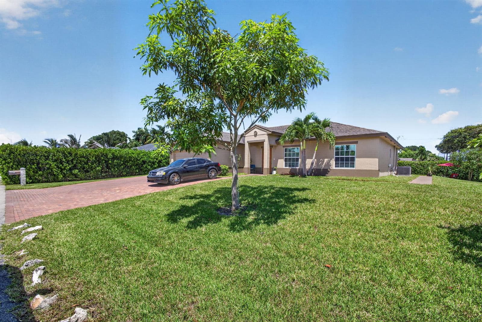 1016 CHERYL Road, Haverhill, FL 33417 — zdjęcie 2