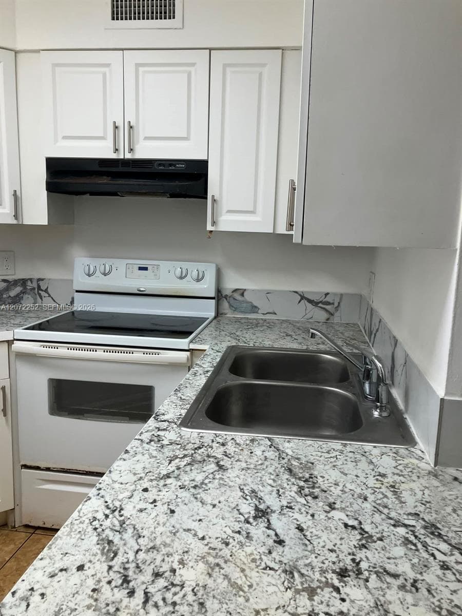 213 Lake Pointe Dr # 112, Oakland Park, FL 33309 — zdjęcie 3