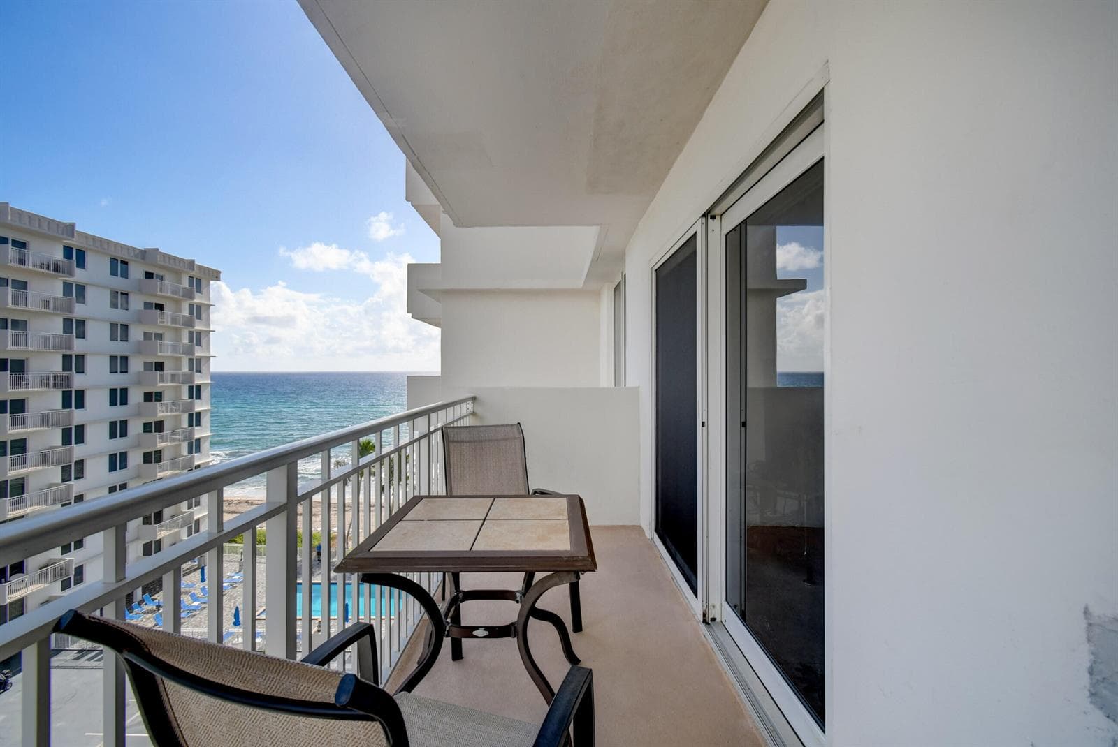 3221 S Ocean Boulevard # 704, Highland Beach, FL 33487 — zdjęcie 3
