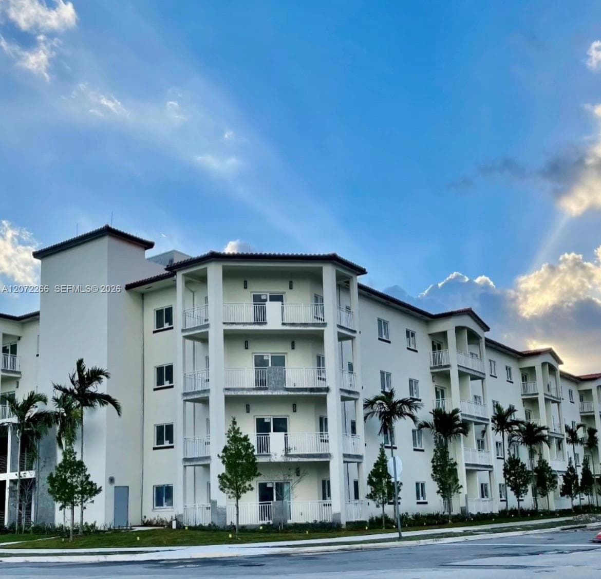 10950 NW 82nd St # 324, Doral, FL 33178