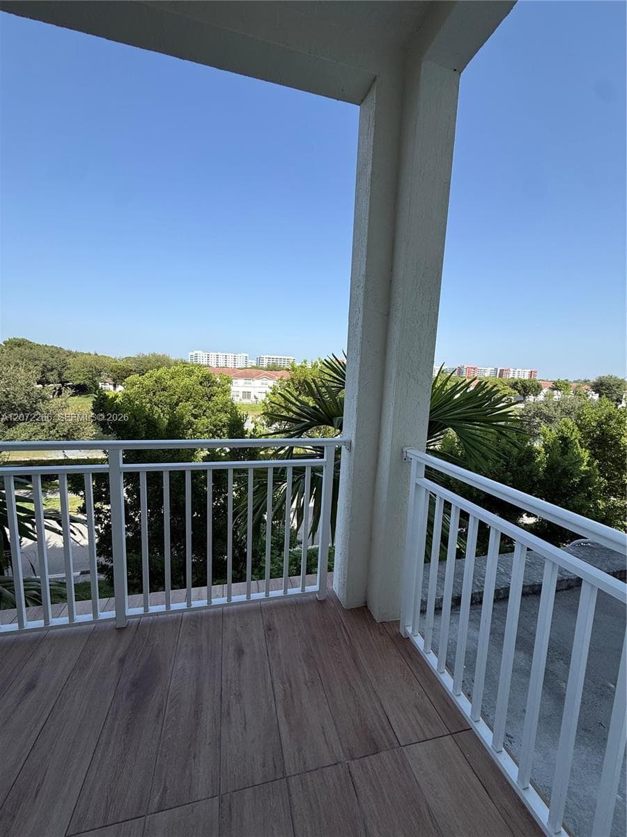 10950 NW 82nd St # 324, Doral, FL 33178 — zdjęcie 4