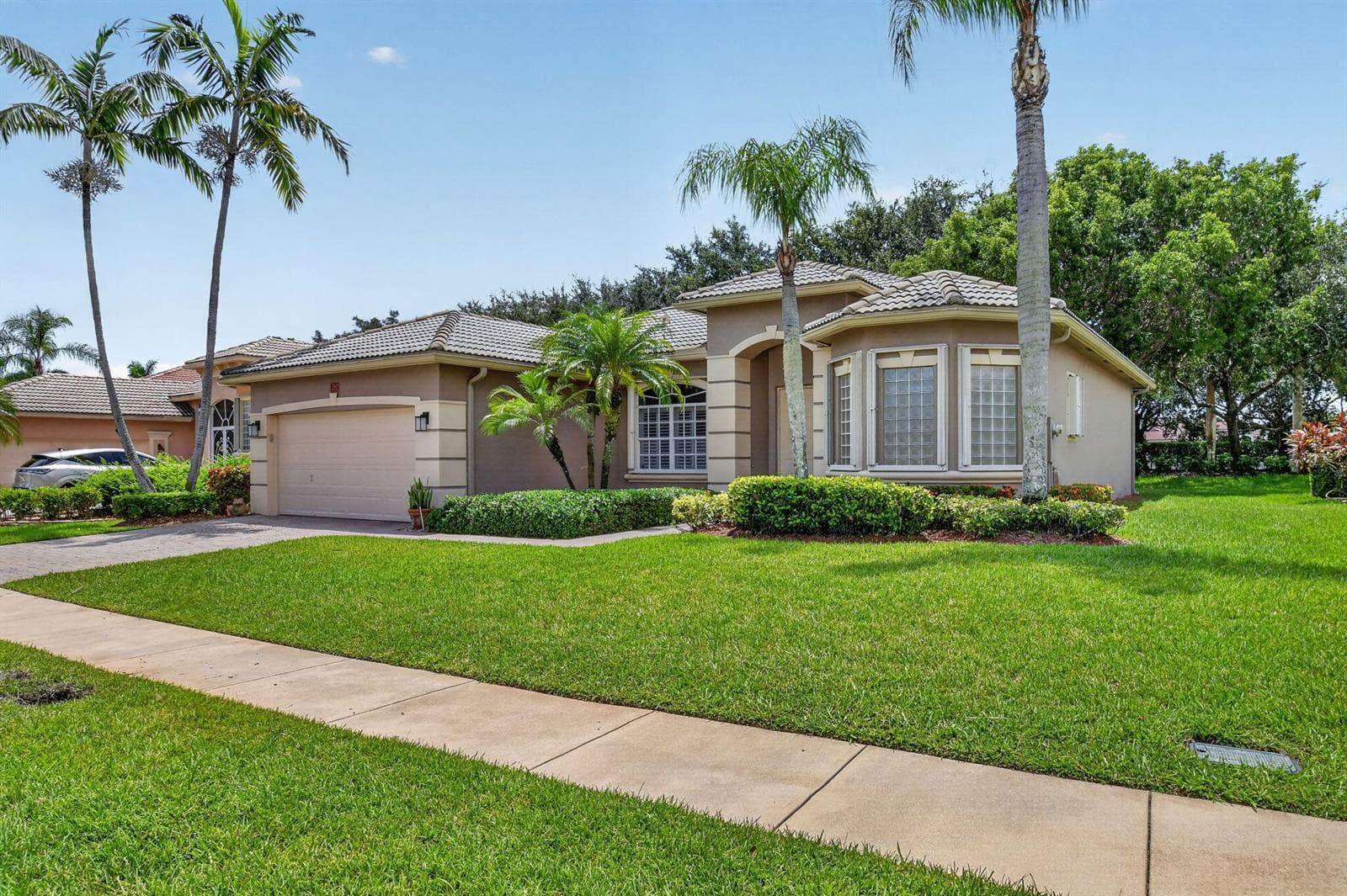 9574 LANTERN BAY Circle, West Palm Beach, FL 33411