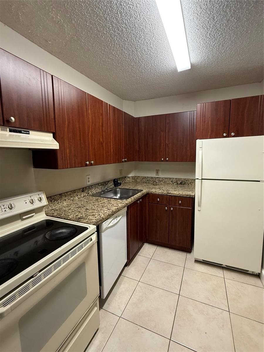 10773 CLEARY Boulevard # 110, Plantation, FL 33324 — zdjęcie 2