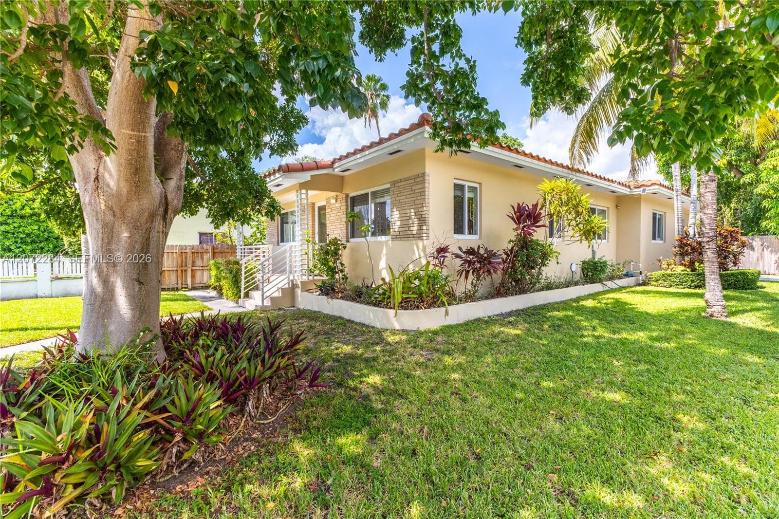 5990 NE 5th Ave, Miami, FL 33137 — zdjęcie 3