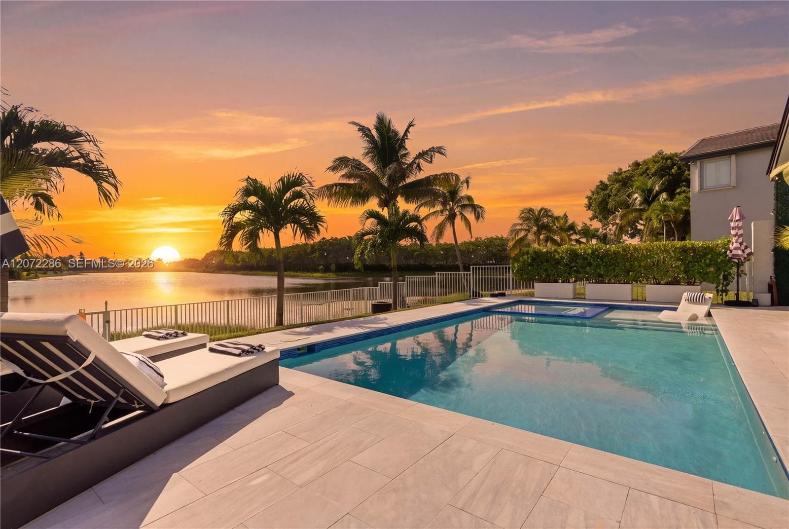 226 SW 180th Ave, Pembroke Pines, FL 33029 — zdjęcie 2