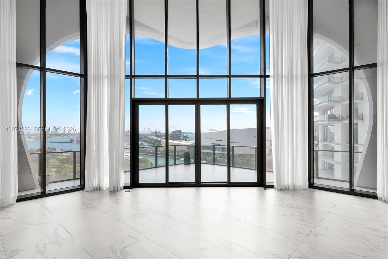 1000 Biscayne Blvd # Town House 1201, Miami, FL 33132 — zdjęcie 4