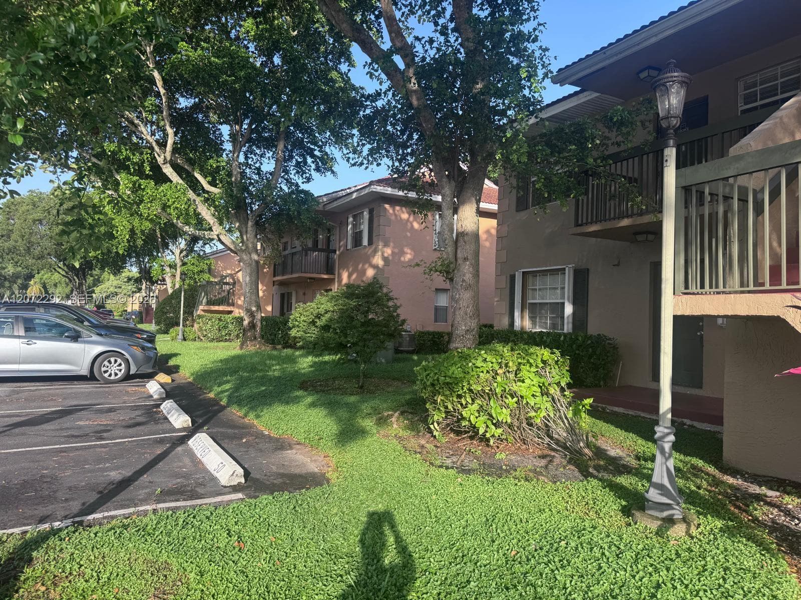 10381 NW 8th St # 102, Pembroke Pines, FL 33026 — zdjęcie 3