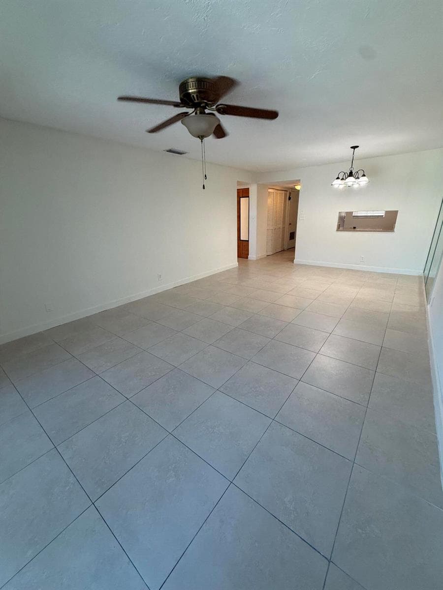 5515 N LAKEWOOD Circle N # 124, Margate, FL 33063 — zdjęcie 4