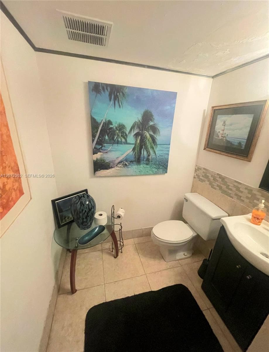 5570 NW 44th St # 208A, Lauderhill, FL 33319 — zdjęcie 3