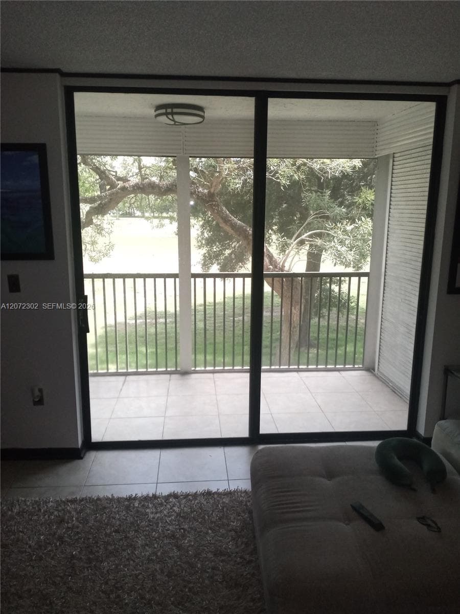 5570 NW 44th St # 208A, Lauderhill, FL 33319 — zdjęcie 5