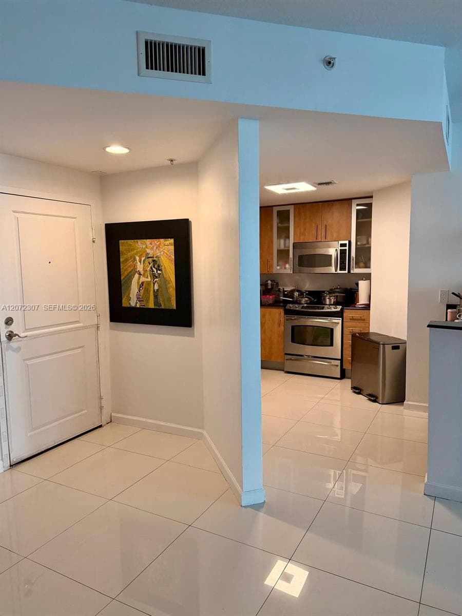 7900 Harbor Island Dr # 505, North Bay Village, FL 33141 — zdjęcie 4