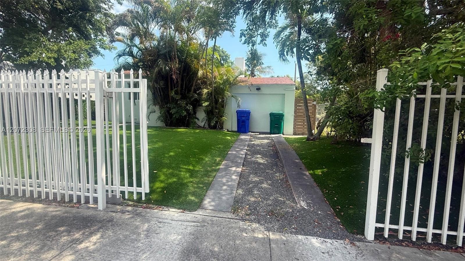 52 NE 51st St, Miami, FL 33137