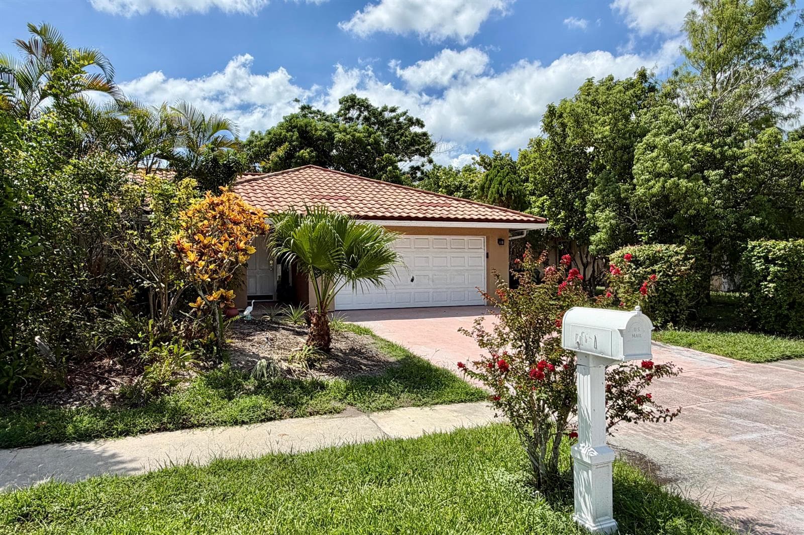 7160 NW 4TH Avenue, Boca Raton, FL 33487 — zdjęcie 2