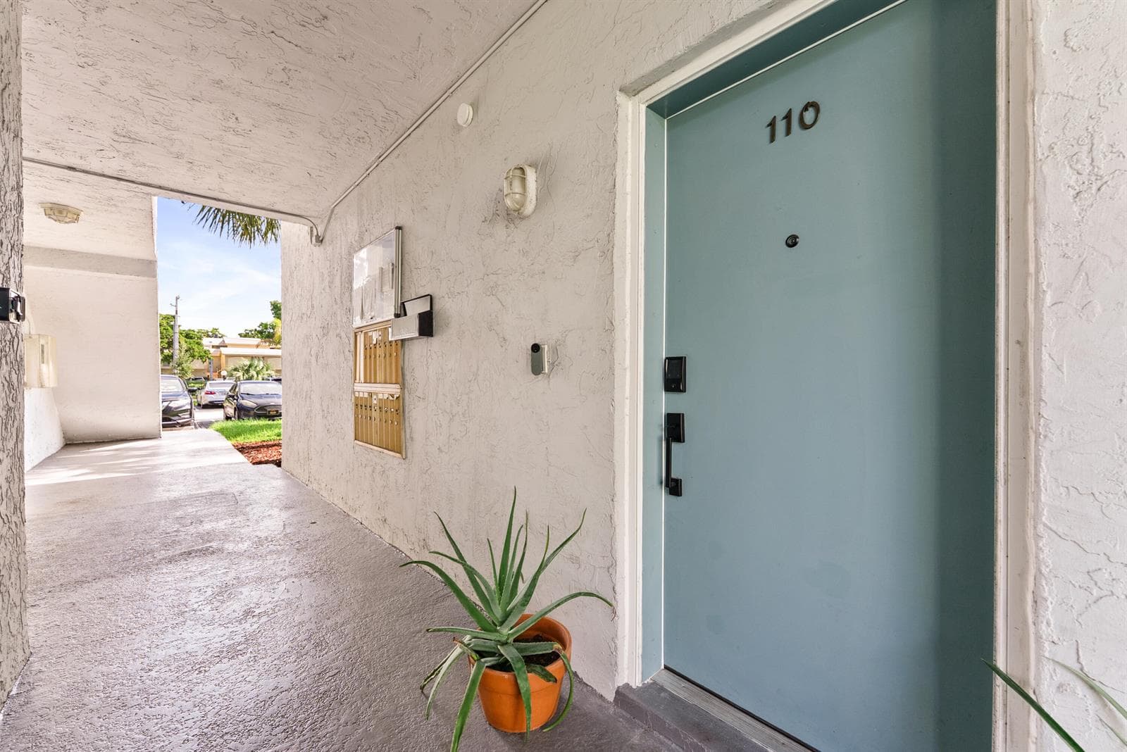 8410 W SAMPLE Road # 110, Coral Springs, FL 33065 — zdjęcie 4