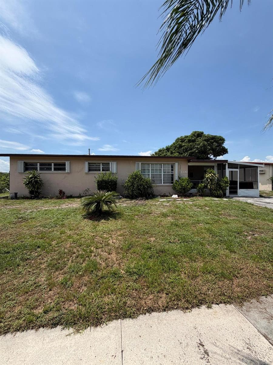 1310 11TH Street, West Palm Beach, FL 33401