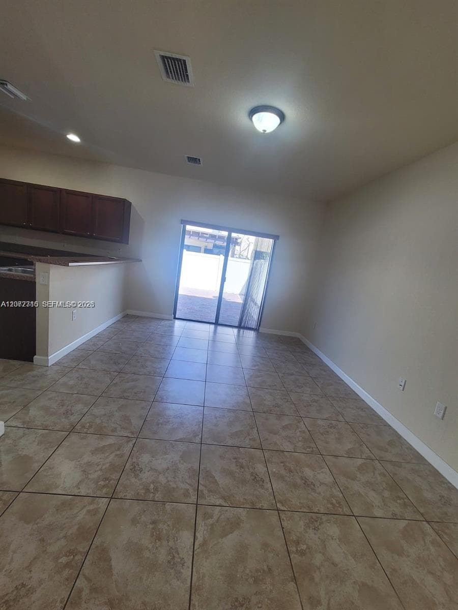 8935 W 35th Ln # 8935, Hialeah, FL 33018 — zdjęcie 5